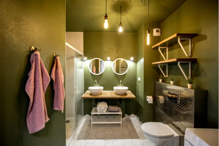 Green bathroom color