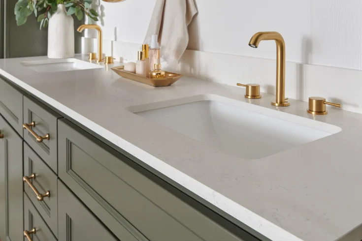 White color countertop