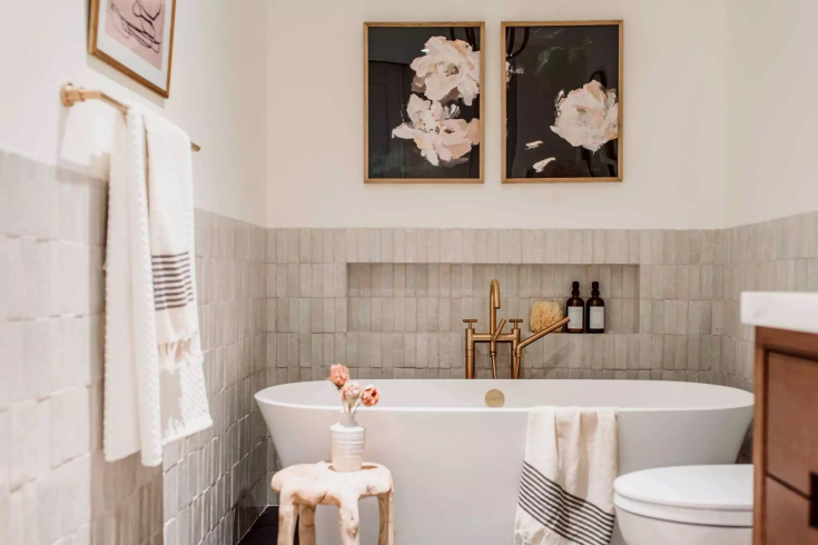 Bathroom Wall decor
