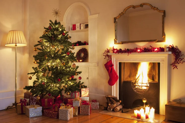 fireplace christmas mantel decor