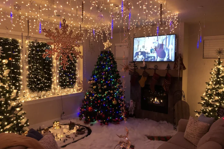 trendy christmas decorations 2025