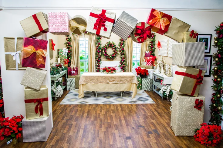 modern christmas decor for living room