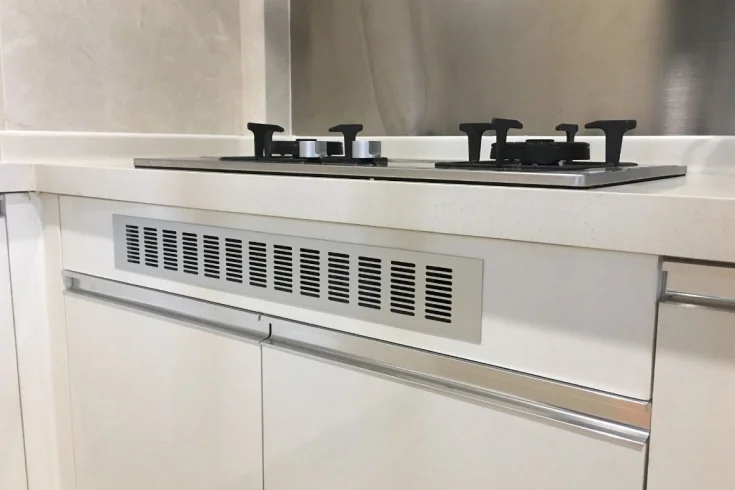 Vented kitchen cabinets