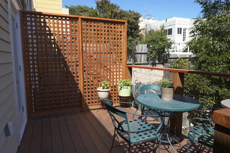 rsutic patio privacy ideas