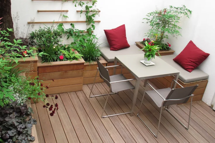 DIY patio idea small space