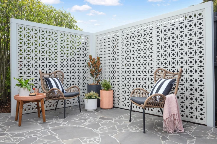 outdoor decorative screen for privacy