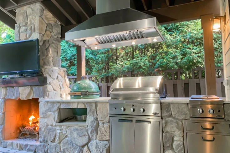 outdoor kitchen range hood