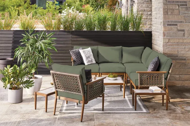 outdoor conversational zones