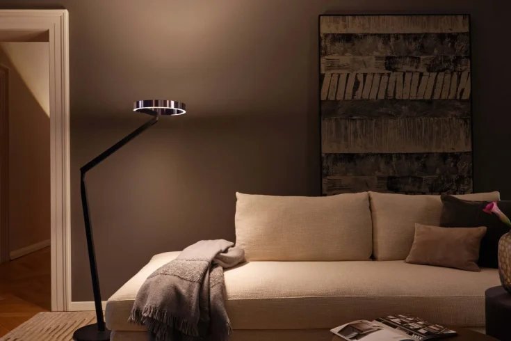 Living room task lighting