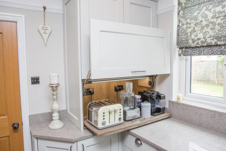 appliance garage station