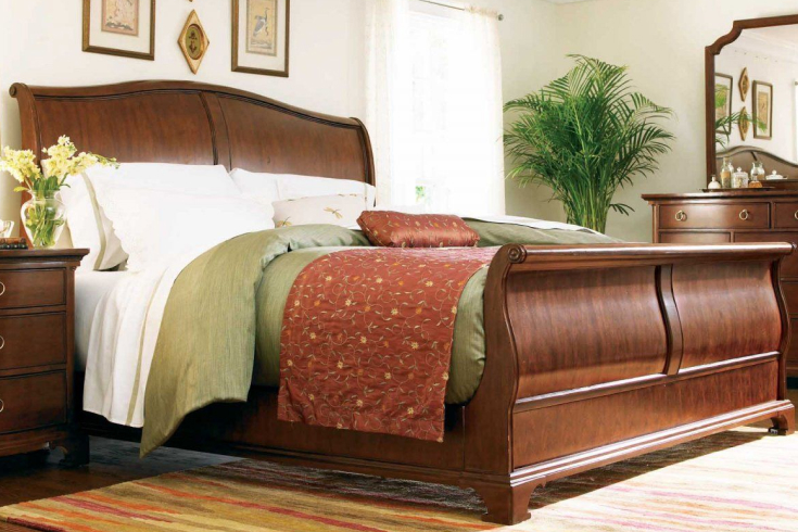 are sleigh bed in style