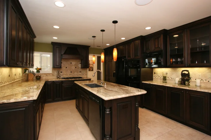 dark kitchen color ideas