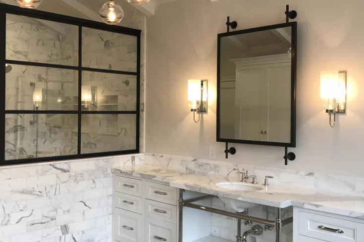floating mirrors for bathrooms