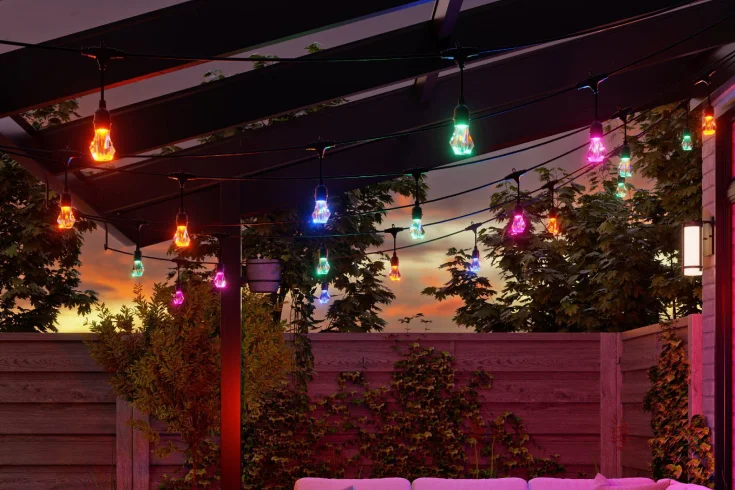 smart outdoor string lights