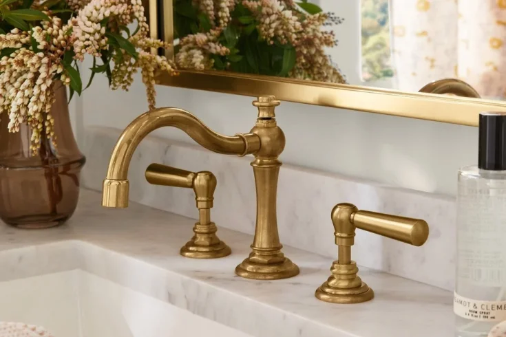 best faucets for bathroom interiors