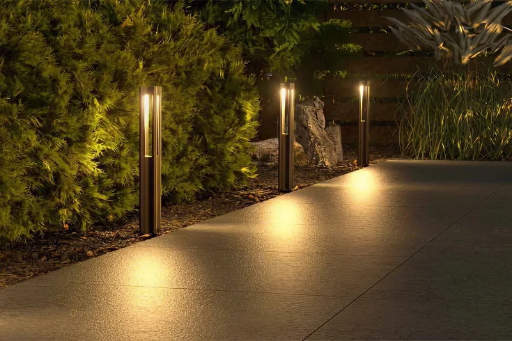 post and bollard pathway lights